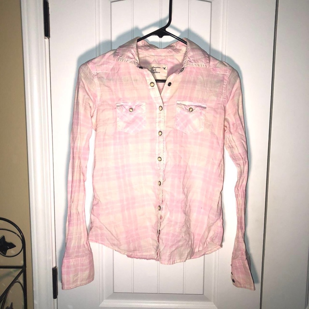 Vintage American Eagle Outfitters Pink Button up